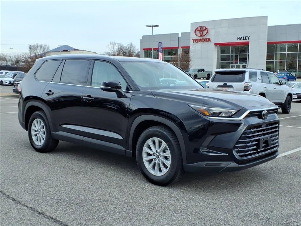 2026 Toyota Grand Highlander XLE's photo