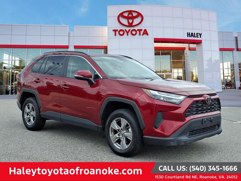 Used 2025 Toyota RAV4 XLE SUV