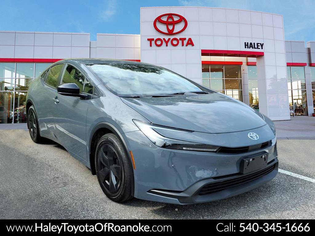 2026 Toyota Prius LE