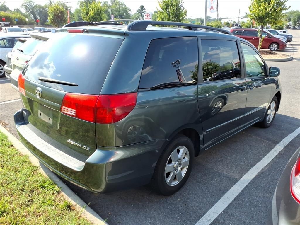 Used 2004 Toyota Sienna XLE Minivan/Van