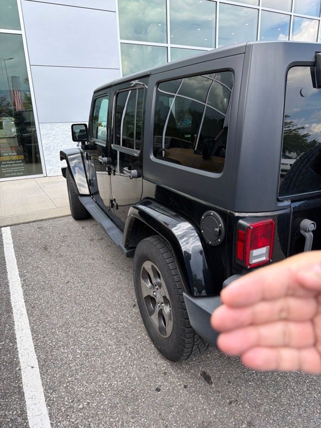 Used 2018 Jeep Wrangler JK Unlimited Sahara SUV