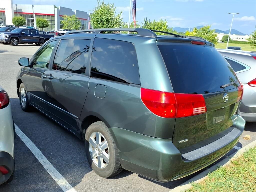 Used 2004 Toyota Sienna XLE Minivan/Van