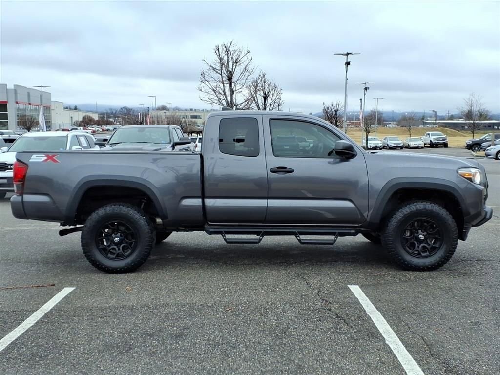 Used 2020 Toyota Tacoma SR5 Truck Access Cab