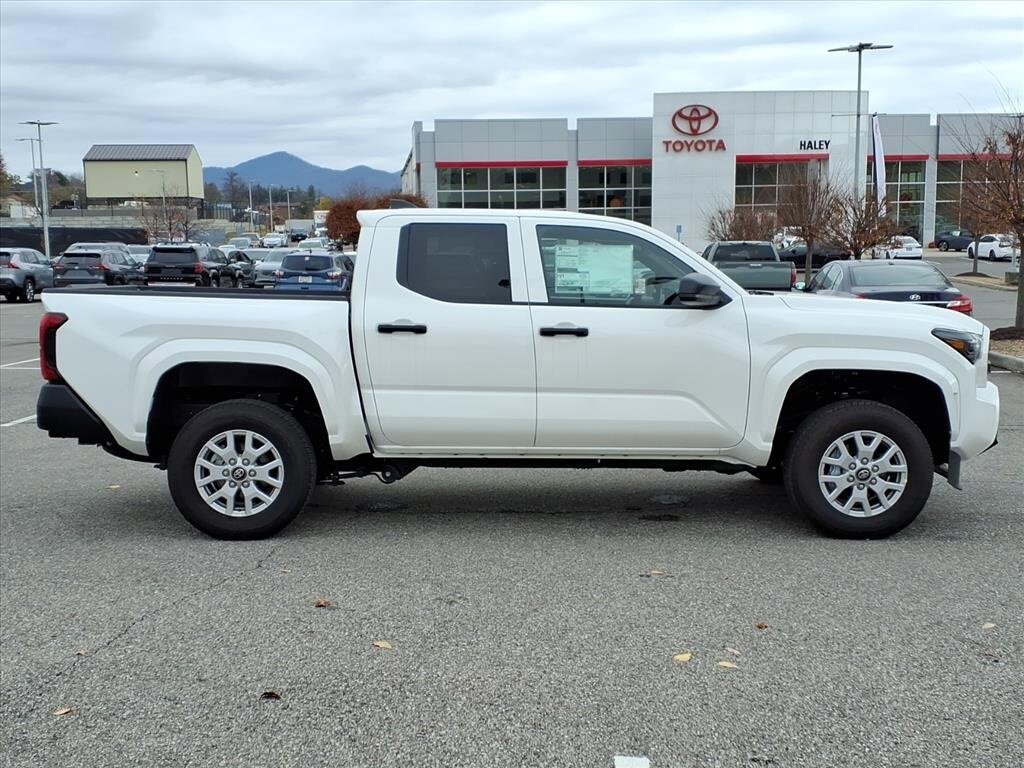 2025 Toyota Tacoma SR photo 3