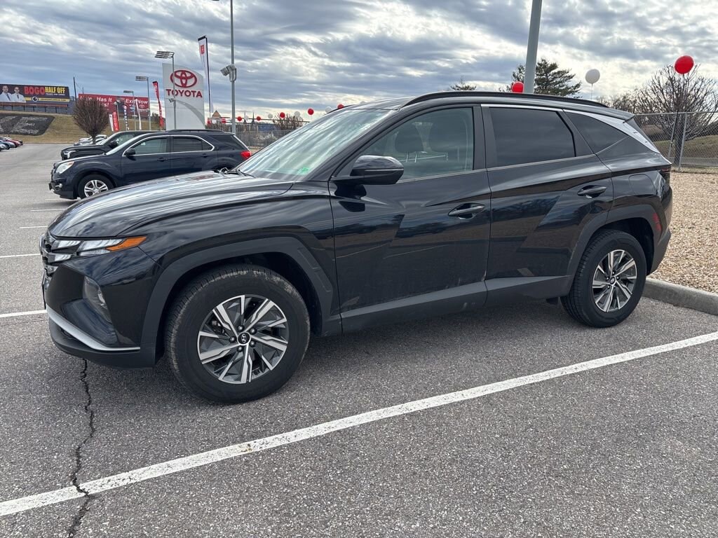 Used 2022 Hyundai Tucson Hybrid Blue SUV