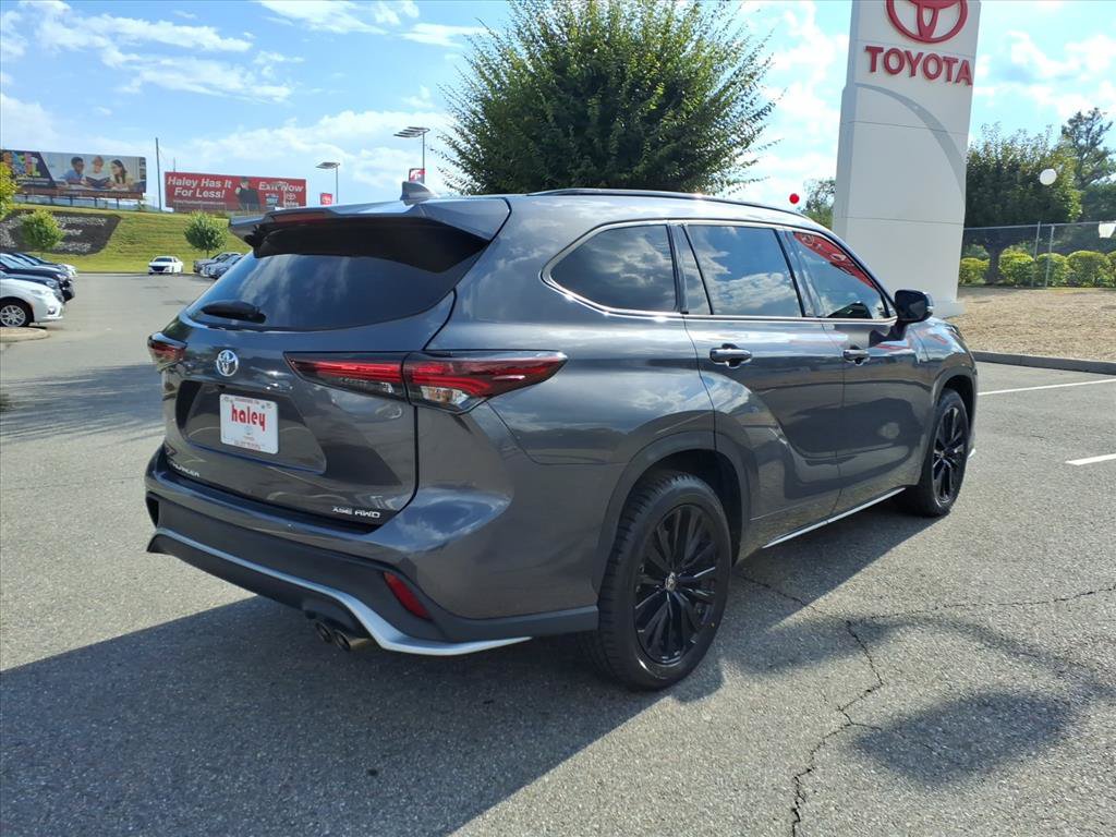 Used 2024 Toyota Highlander XSE SUV