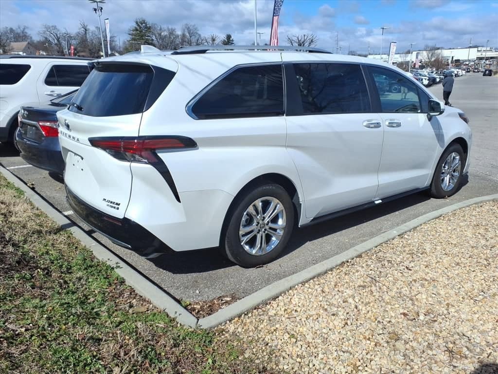 Certified 2024 Toyota Sienna Platinum 7 Passenger Van Passenger Van