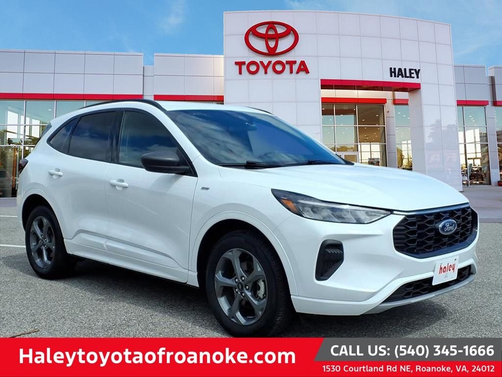 Used 2023 Ford Escape ST-Line SUV