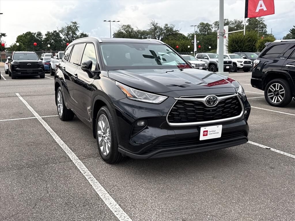 Certified 2025 Toyota Highlander Limited SUV