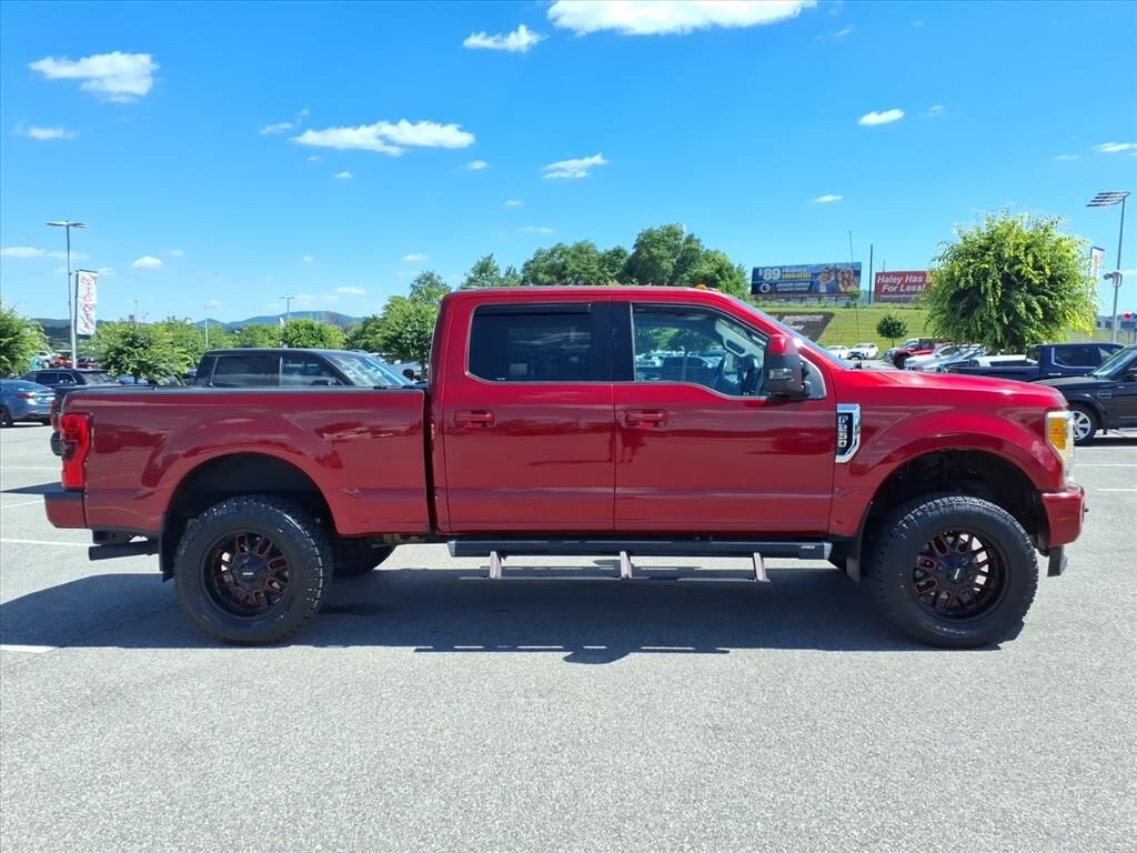 Used 2017 Ford F-250SD Lariat Truck