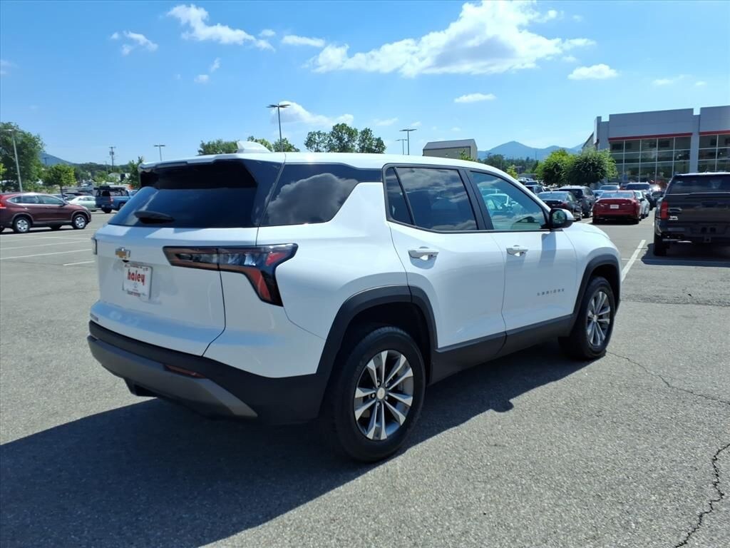 Used 2026 Chevrolet Equinox LT SUV