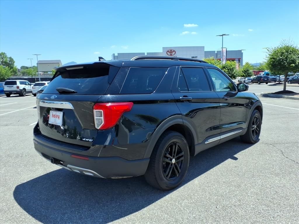 Used 2022 Ford Explorer XLT SUV