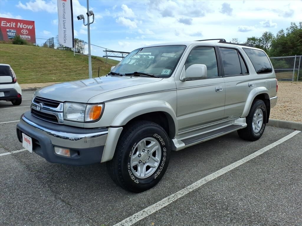 Used 2002 Toyota 4Runner SR5 SUV