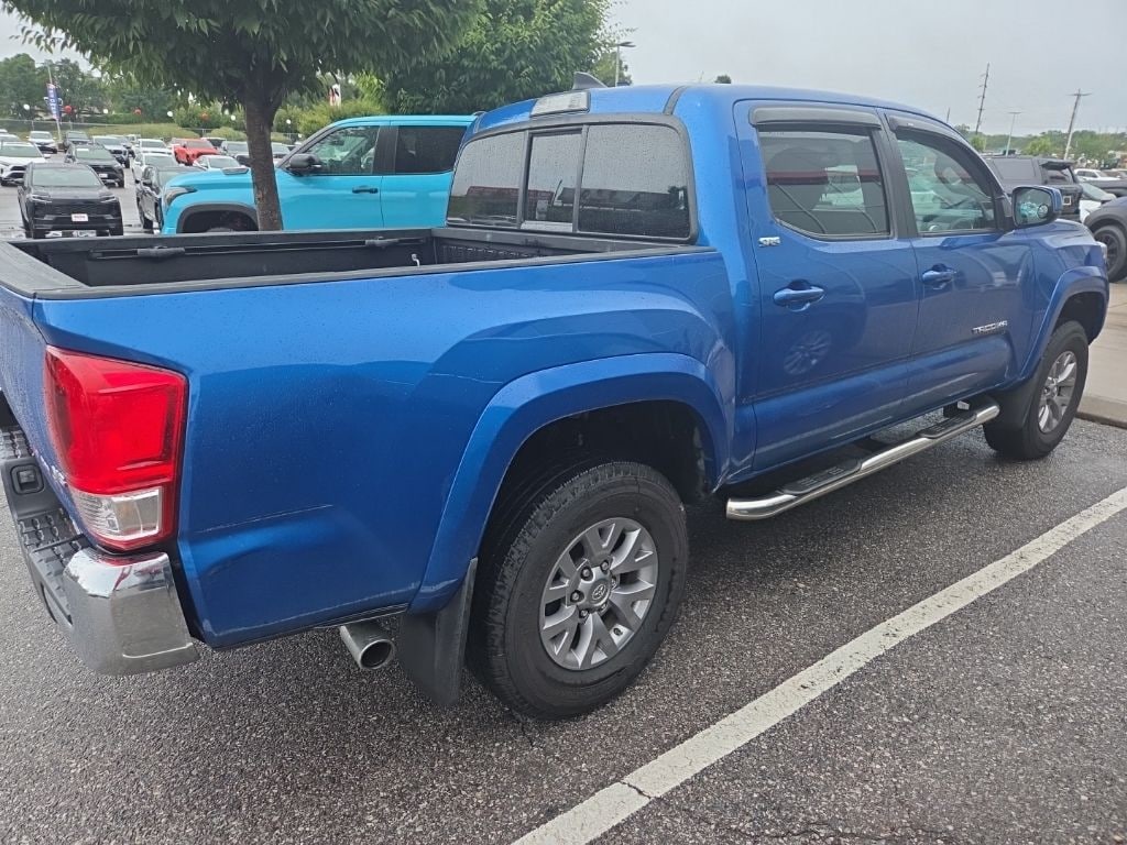 Used 2016 Toyota Tacoma SR5 Truck