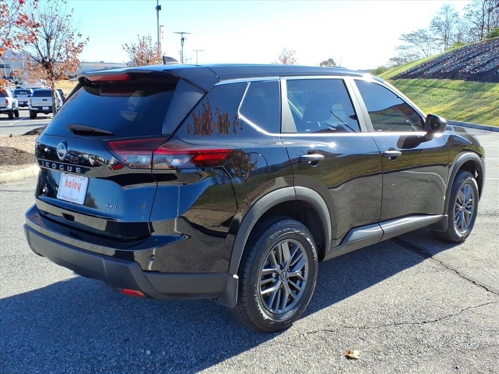 2024 Nissan Rogue S photo 4