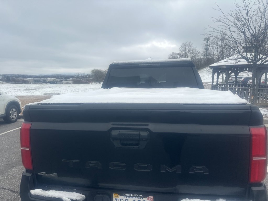 2024 Toyota Tacoma TRD photo 4