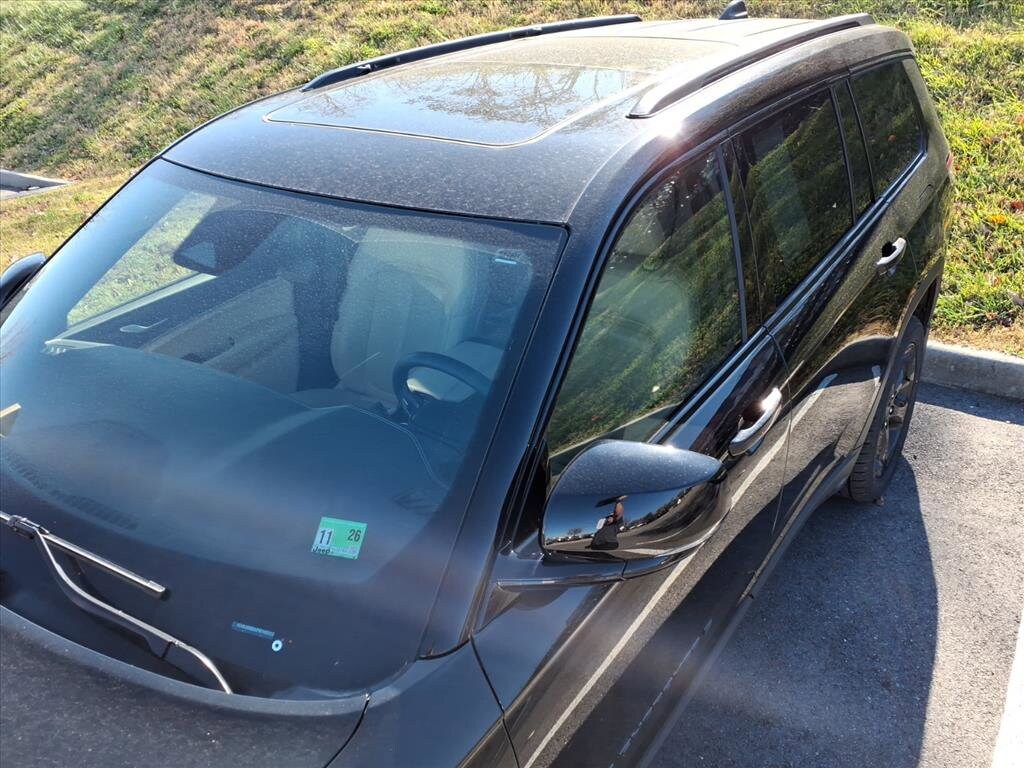 2023 Jeep Grand Cherokee Limited photo 4