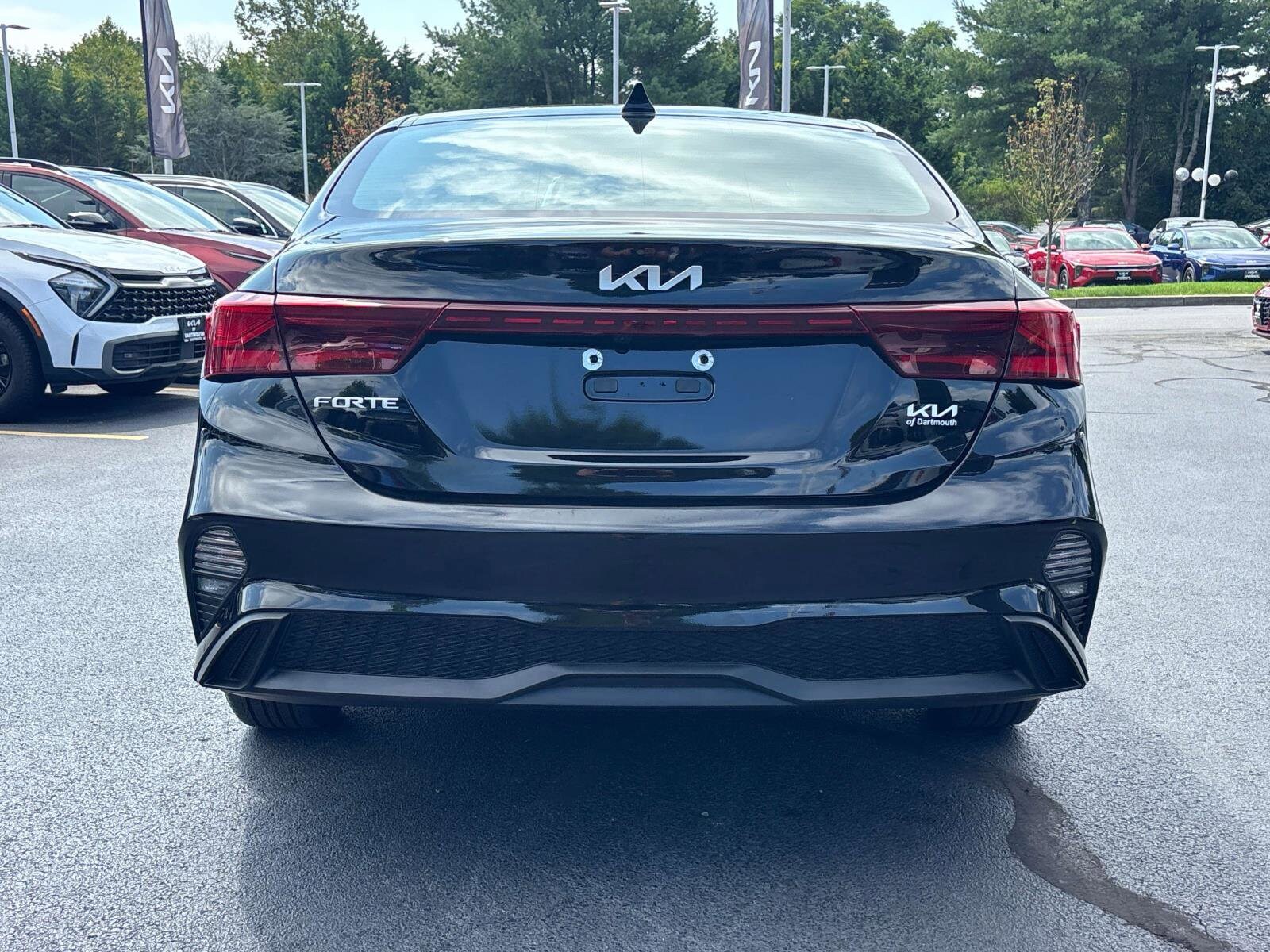 2023 Kia Forte LXS photo 4