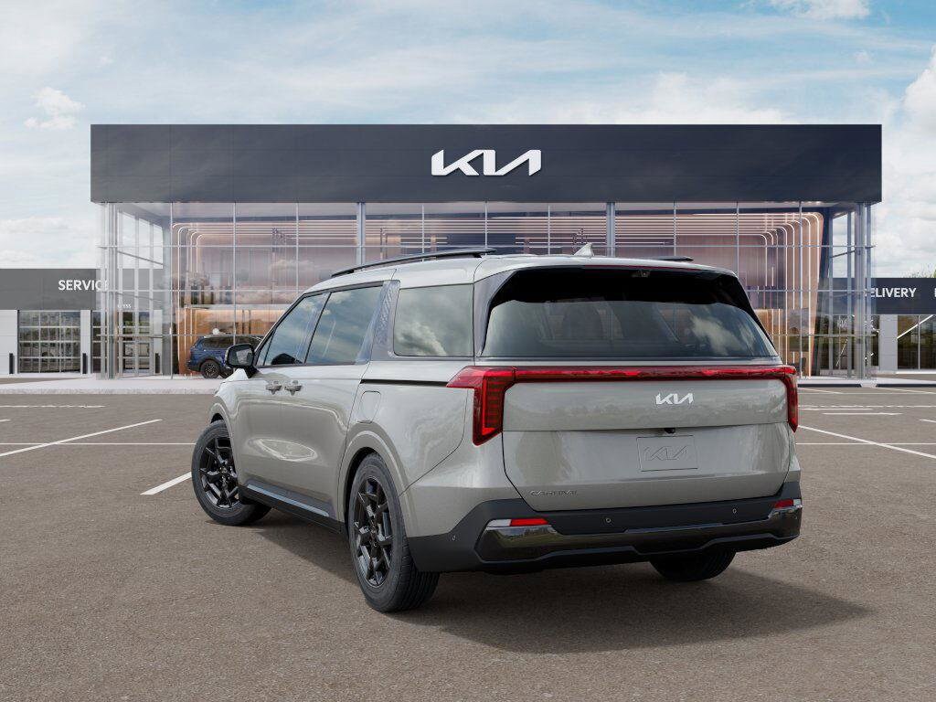 2025 Kia Carnival SX Prestige photo 4