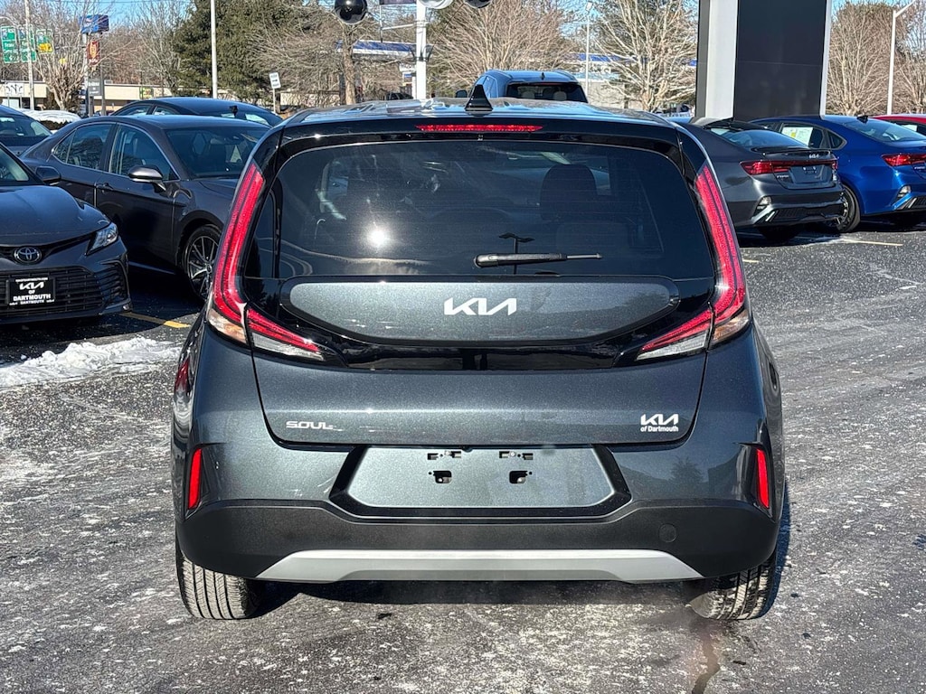 Used 2025 Kia Soul LX Hatchback