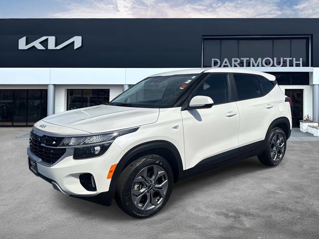 Used 2024 Kia Seltos LX SUV
