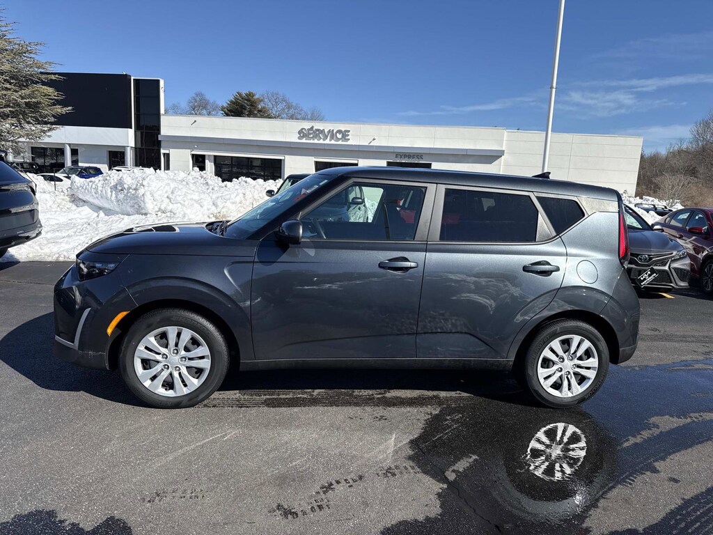 Used 2023 Kia Soul LX Hatchback