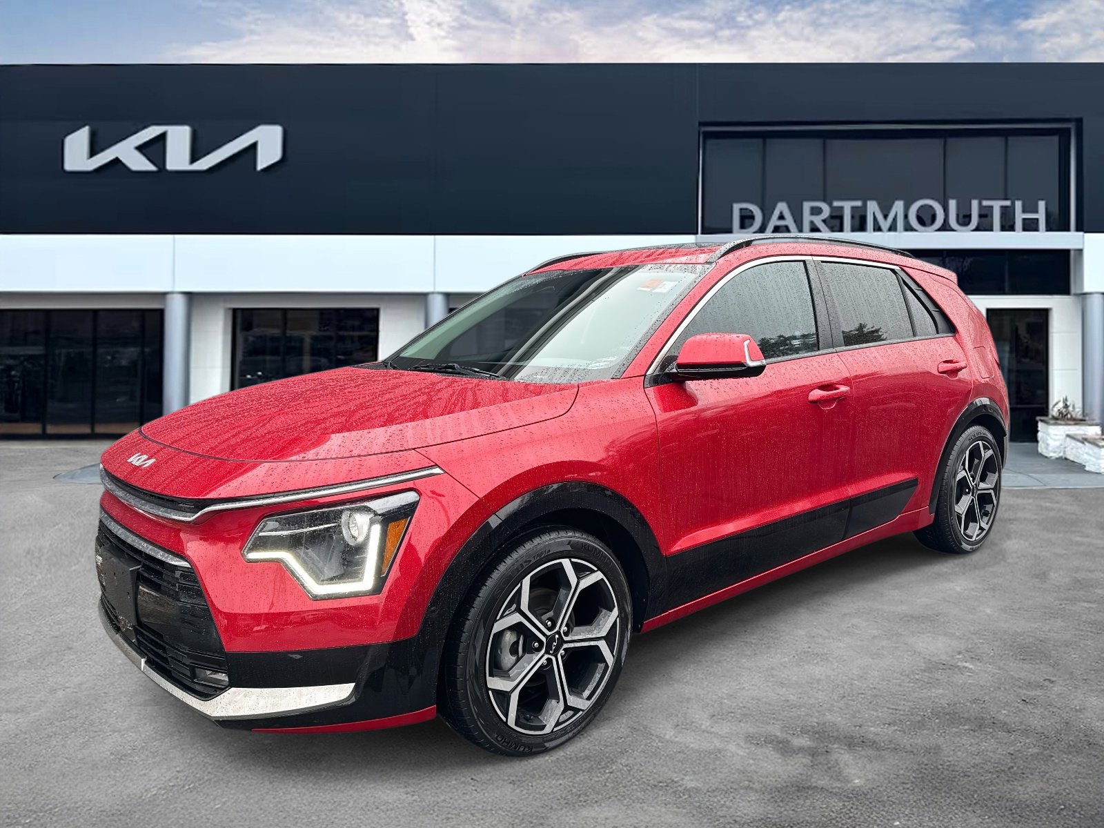 2023 Kia Niro EX Touring's photo