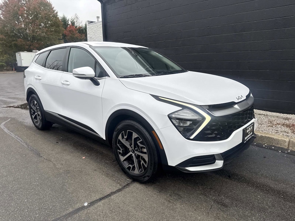Used 2023 Kia Sportage EX SUV