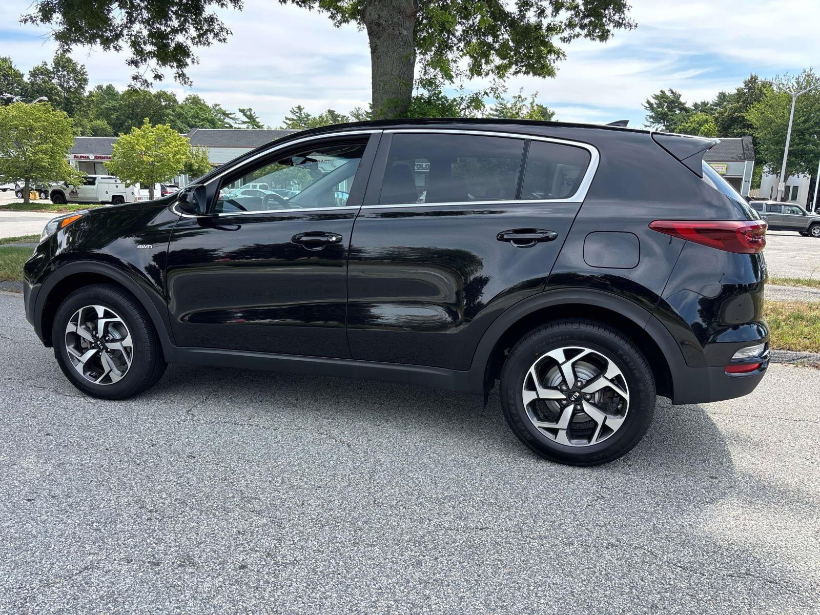 Used 2022 Kia Sportage LX with VIN KNDPMCAC0N7992104 for sale in Dartmouth, MA