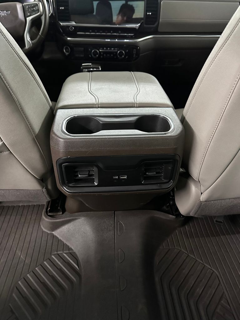 2024 Chevrolet Silverado 1500 RST - Photo 26