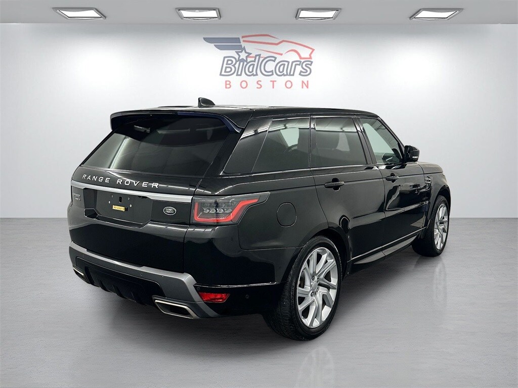2018 Land Rover Range Rover Sport HSE photo 3