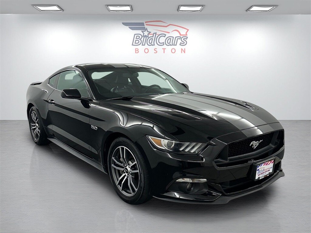 2017 Ford Mustang GT Premium photo 3