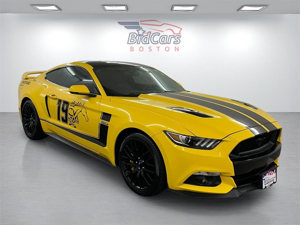 2016 Ford Mustang GT Premium photo 3
