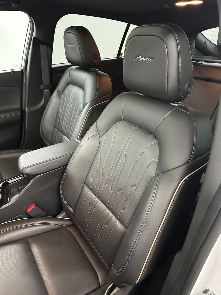 2025 Buick Envista Avenir - Photo 13