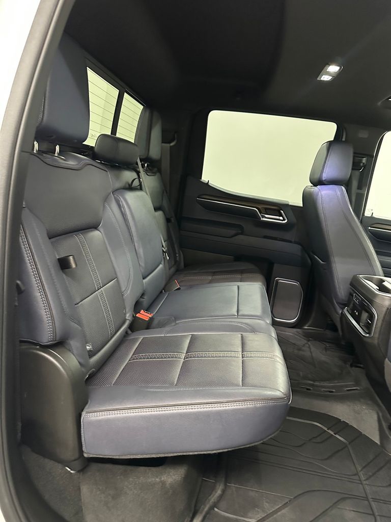 2024 Chevrolet Silverado 1500 High Country - Photo 34