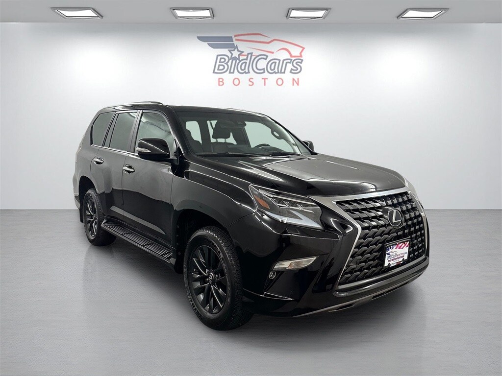 2023 Lexus GX 460 photo 3