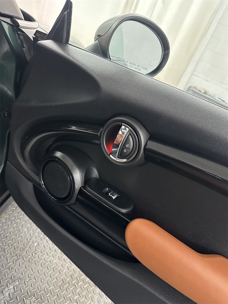 View 32