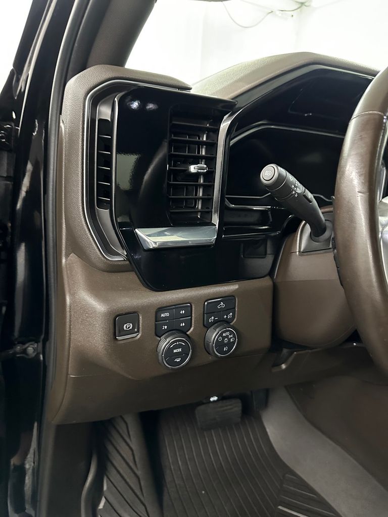2024 Chevrolet Silverado 1500 RST - Photo 15