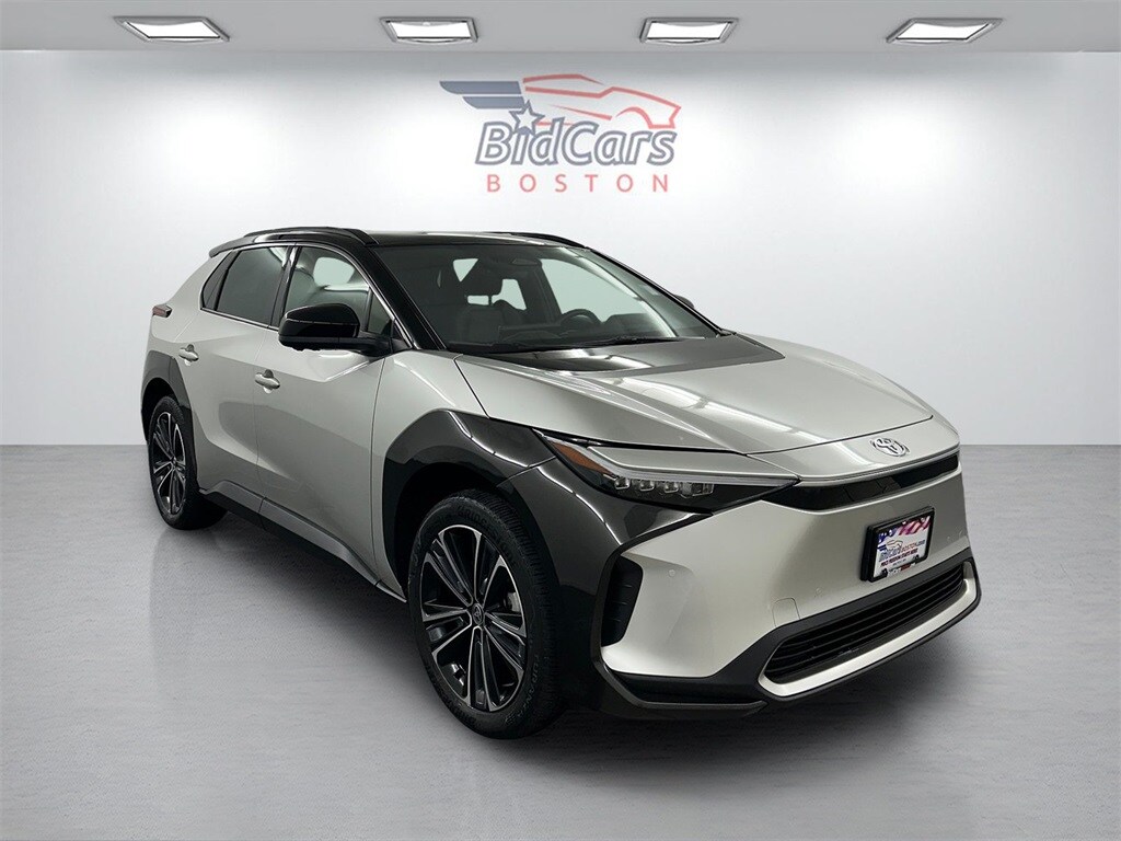 2023 Toyota bZ4X Limited photo 3