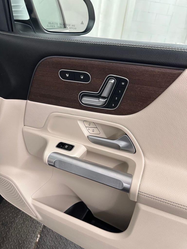 2022 Mercedes-Benz GLB Base - Photo 33