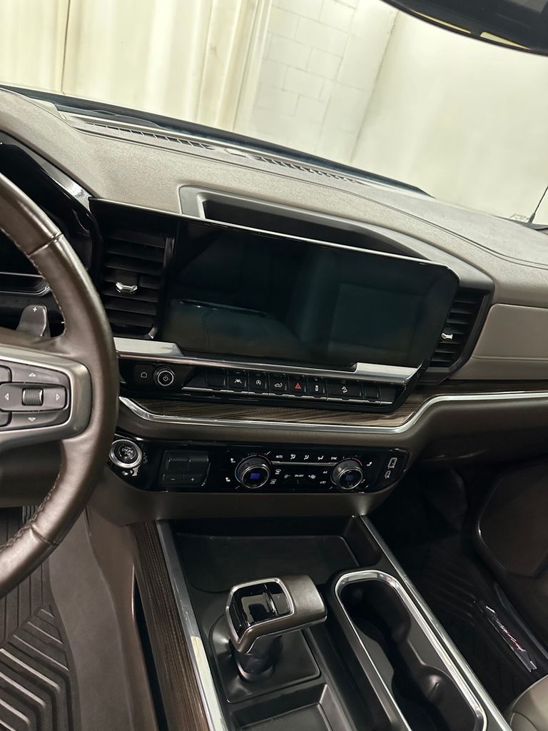2024 Chevrolet Silverado 1500 RST - Photo 17