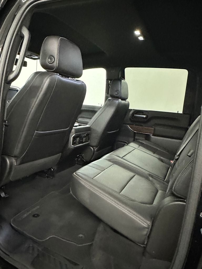2023 Chevrolet Silverado 2500HD High Country - Photo 28