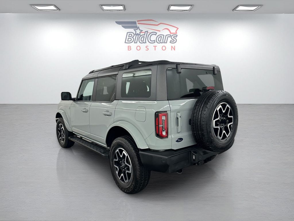 2023 Ford Bronco 4-Door Outer Banks - Photo 6
