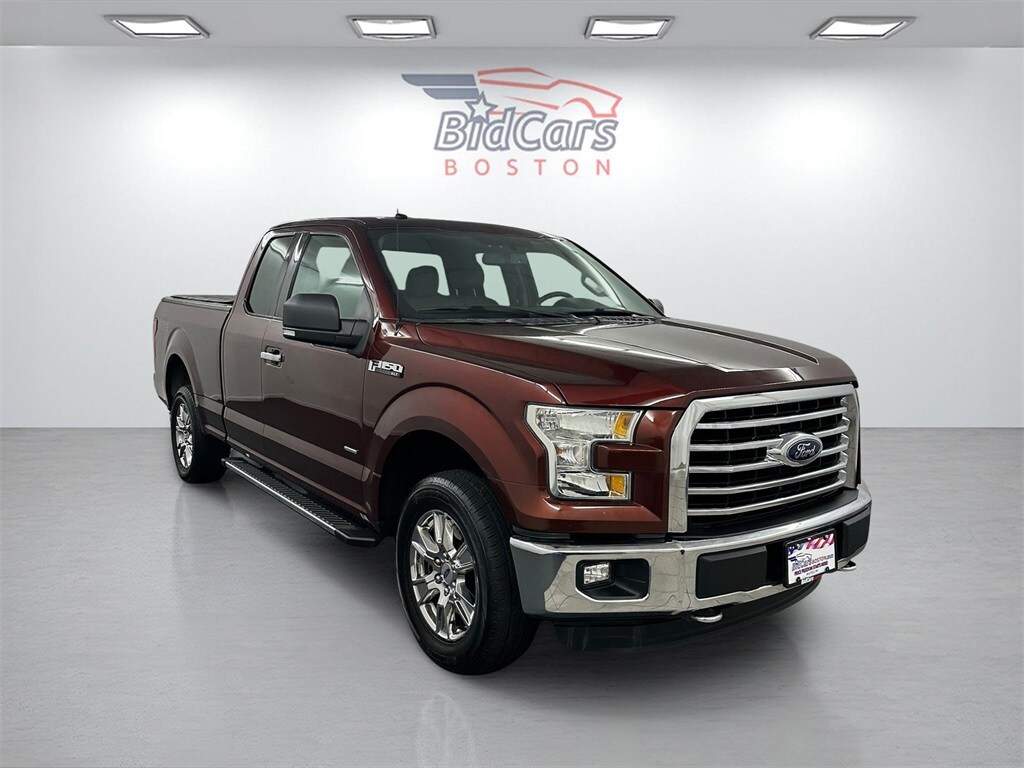 2016 Ford F-150 XLT photo 2