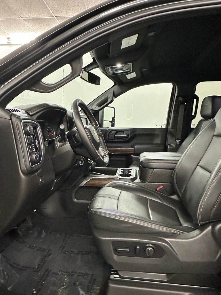 2023 Chevrolet Silverado 2500HD High Country - Photo 11