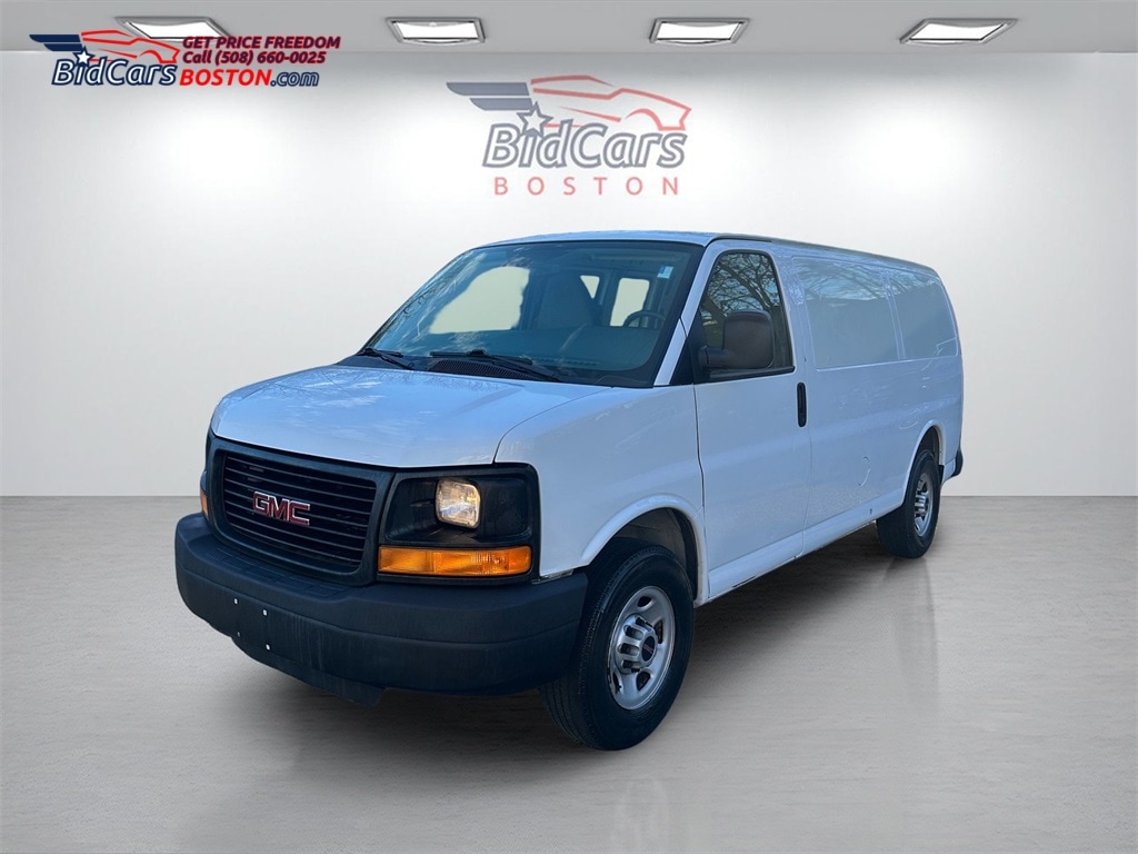 2013 GMC Savana Base's photo