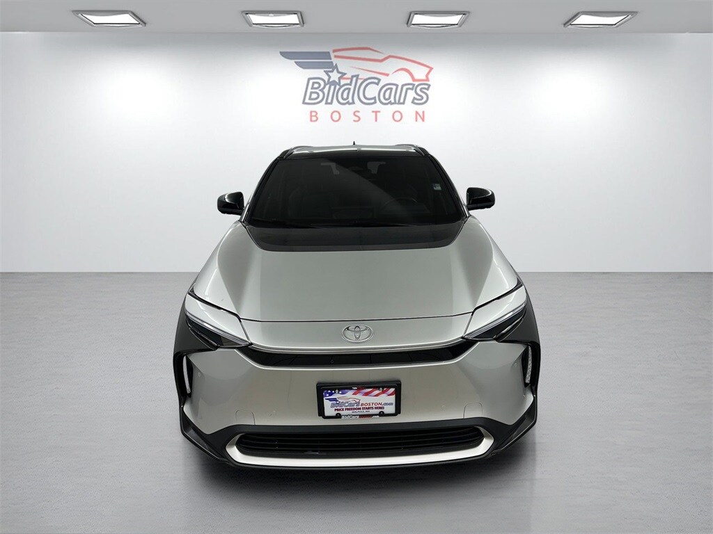 2023 Toyota bZ4X Limited photo 2