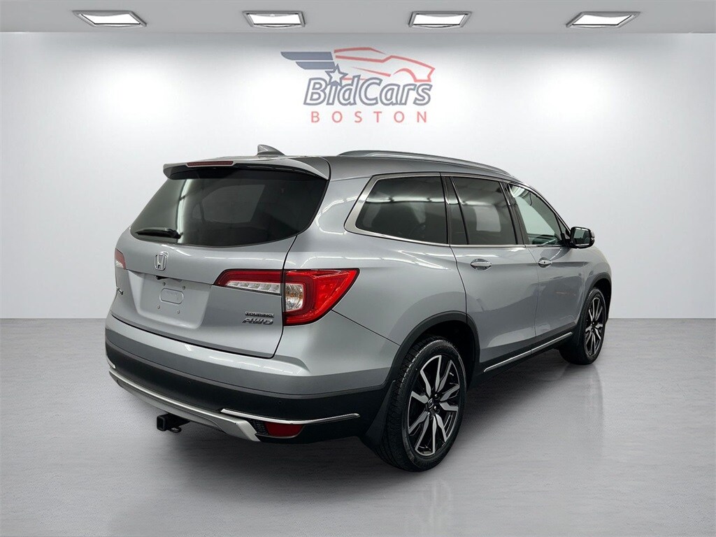2019 Honda Pilot Touring photo 4