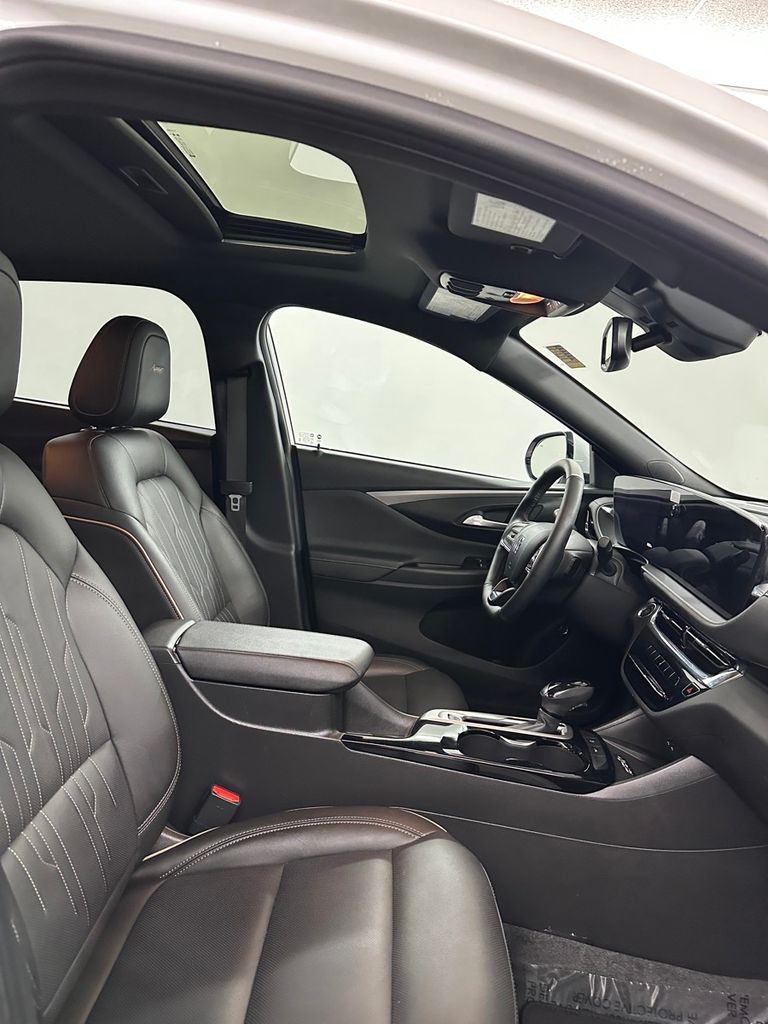 2025 Buick Envista Avenir - Photo 37