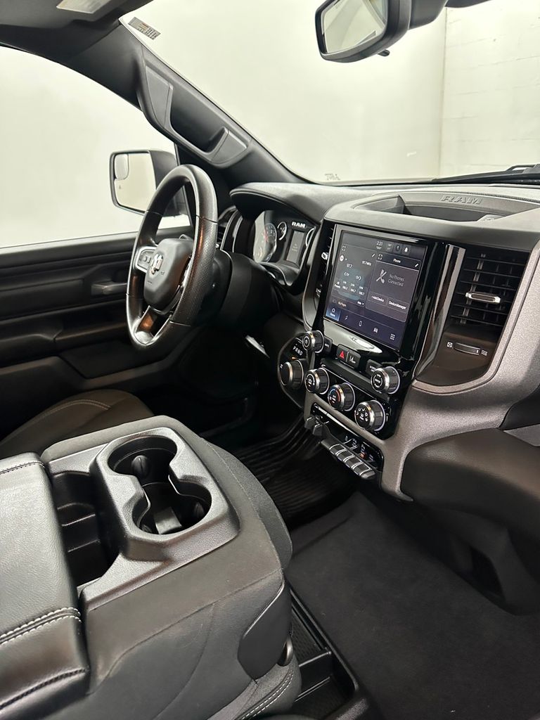 2025 RAM Ram 1500 Pickup Tradesman - Photo 35